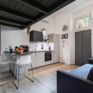 Appartamento Junior With Netflix And Wifi, Milano